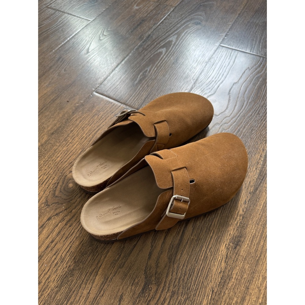 Universal Thread Brown Suede Clogs Mules Buckle Strap Round Toe Size 10
